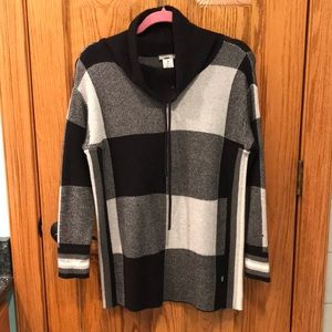 NWT T by Talbots Buffalo Plaid Sweater